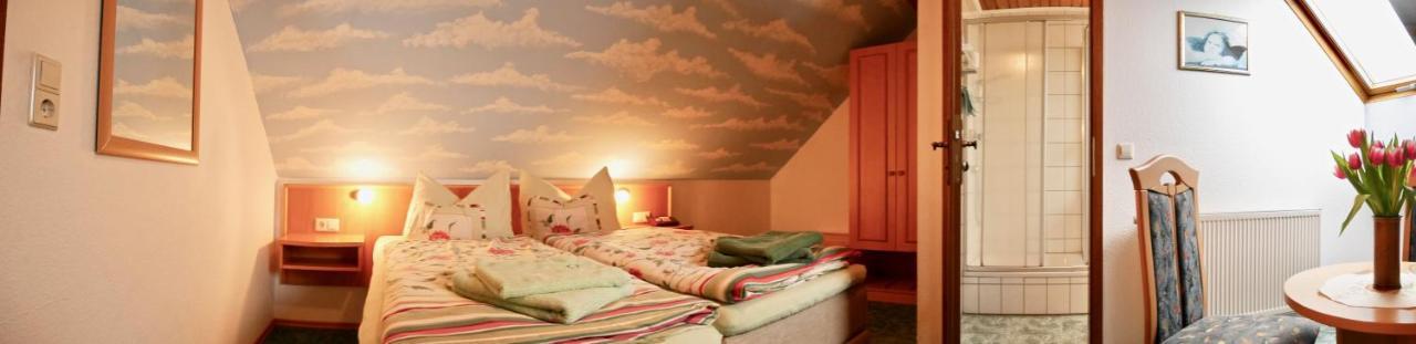 Pension Gruenes Herz Tonndorf Экстерьер фото