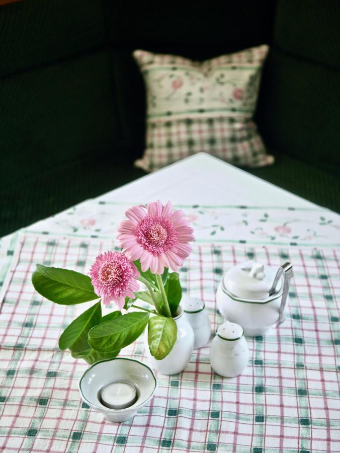 Pension Gruenes Herz Tonndorf Экстерьер фото