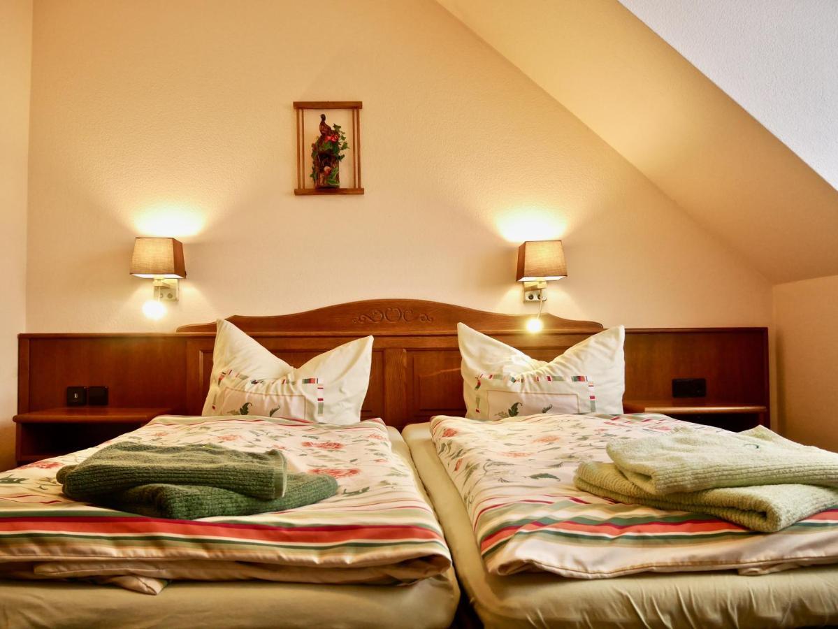 Pension Gruenes Herz Tonndorf Экстерьер фото