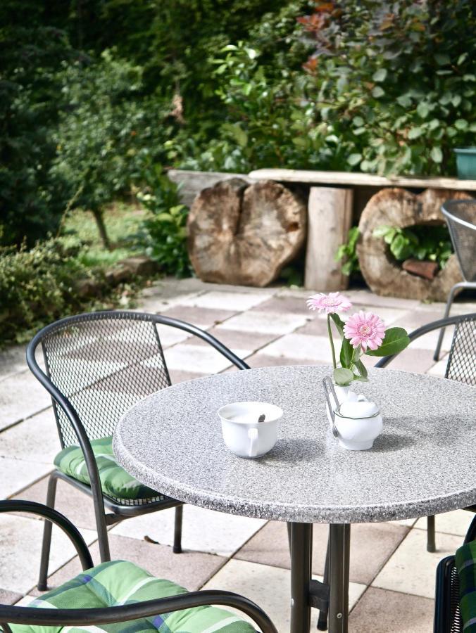 Pension Gruenes Herz Tonndorf Экстерьер фото